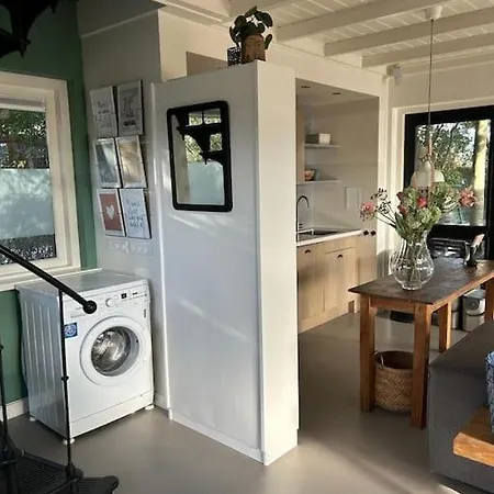 Have A Stay! - Bijsaar